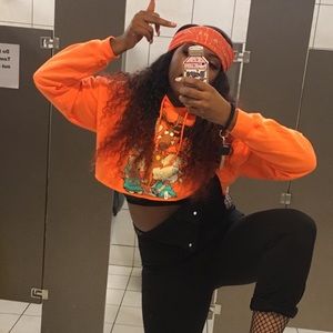 Meet your Posher, Shyra